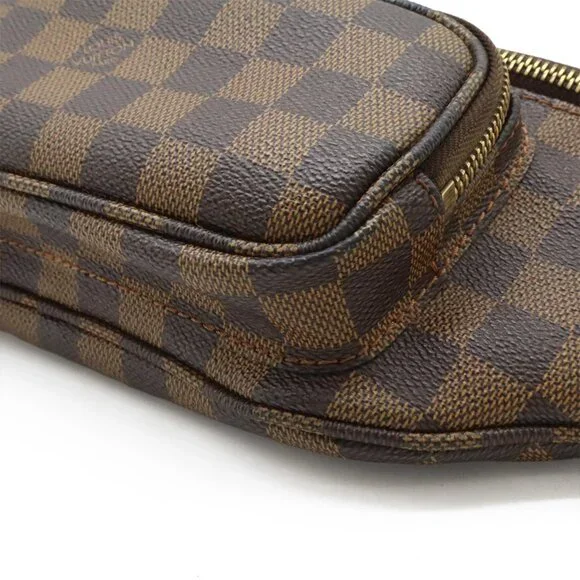 LOUIS VUITTON Authentic Brown Damier Fanny Pack - Picture 4 of 9